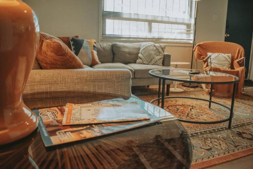 Casa Charleston-3Br-2Bath-Hot Tub-Pet Friendly-No Pet Fees! Albuquerque Exterior foto