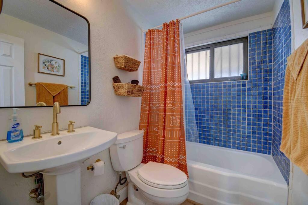 Casa Charleston-3Br-2Bath-Hot Tub-Pet Friendly-No Pet Fees! Albuquerque Exterior foto