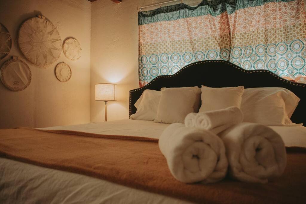 Casa Charleston-3Br-2Bath-Hot Tub-Pet Friendly-No Pet Fees! Albuquerque Exterior foto