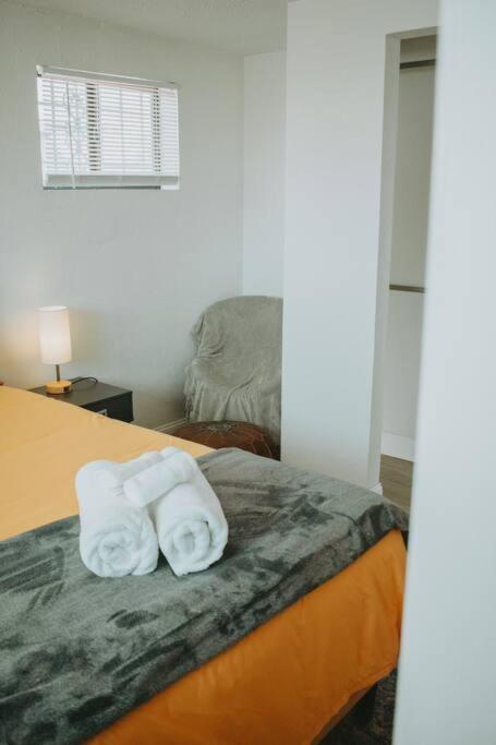 Casa Charleston-3Br-2Bath-Hot Tub-Pet Friendly-No Pet Fees! Albuquerque Exterior foto