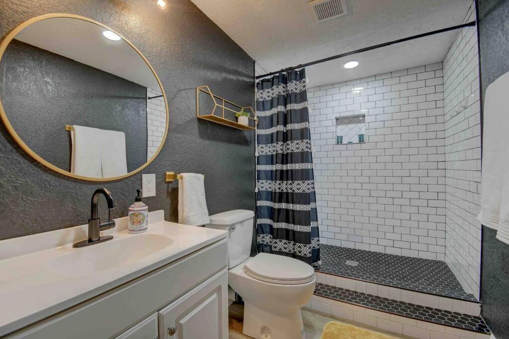 Casa Charleston-3Br-2Bath-Hot Tub-Pet Friendly-No Pet Fees! Albuquerque Exterior foto